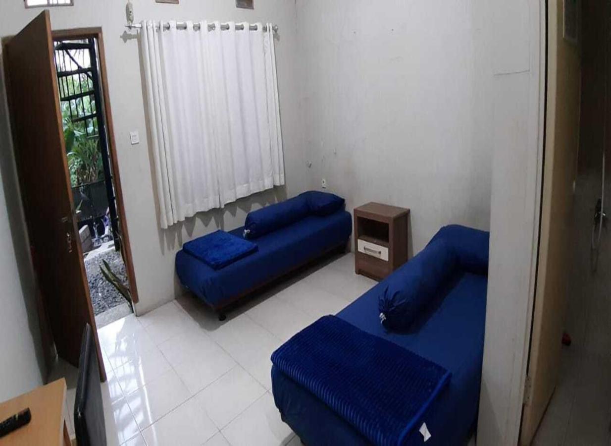 Nabila Syar'I Guest House Padalarang Екстериор снимка