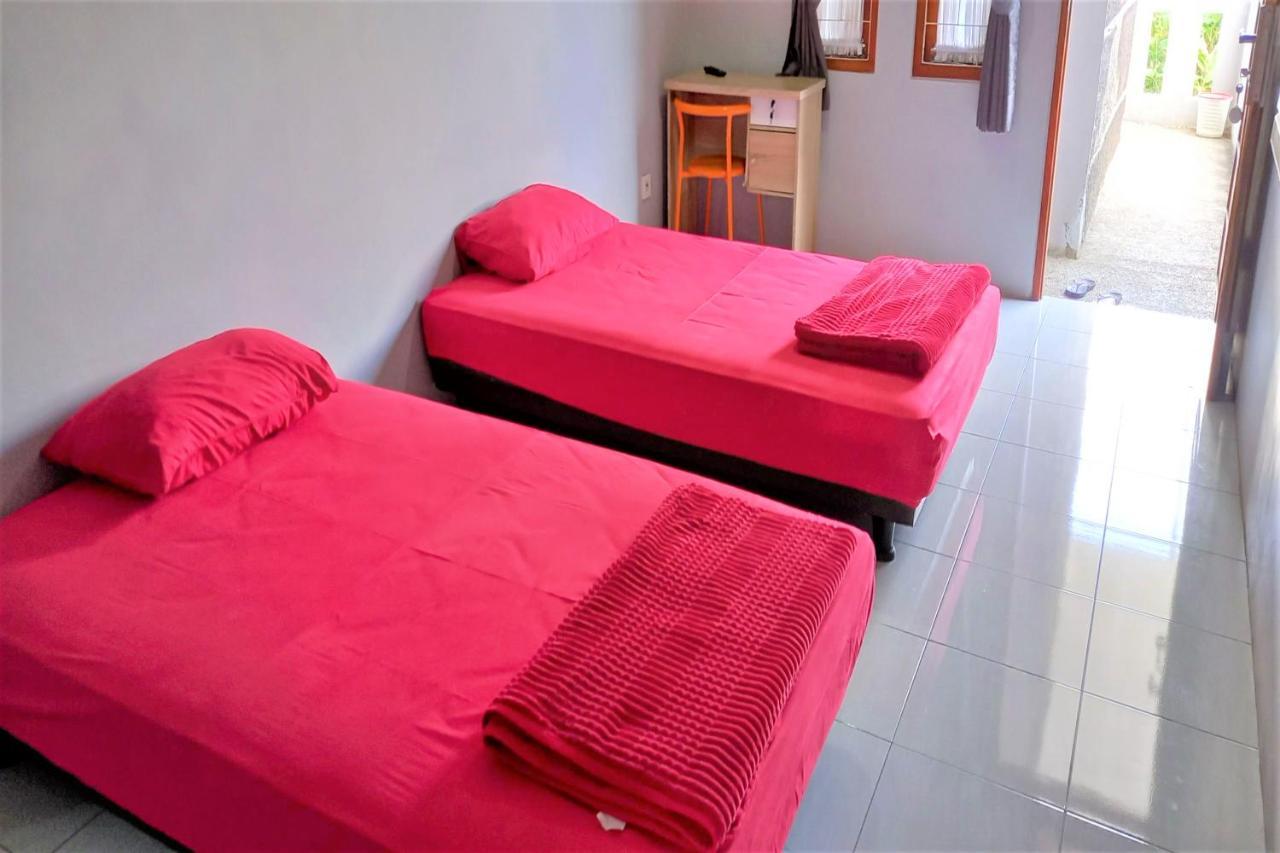 Nabila Syar'I Guest House Padalarang Екстериор снимка
